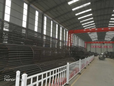 靖神铁路10标第二钢构件加工厂- 钢筋弯曲机- 钢筋笼滚焊机-钻孔桩钢筋笼 .